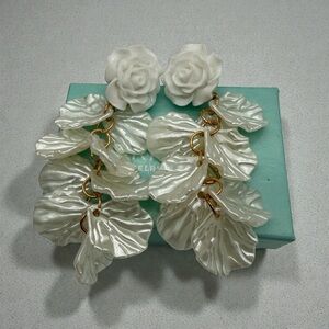 3/$18 Lightweight White Floral Pearlescent Statement Dangle Earrings